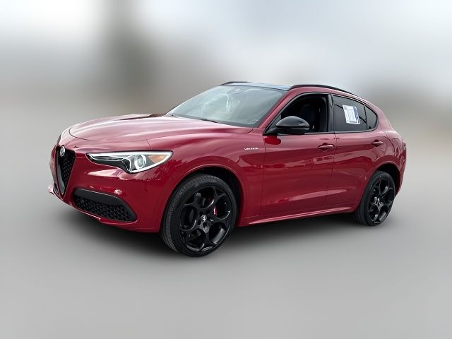 2022 Alfa Romeo Stelvio Veloce