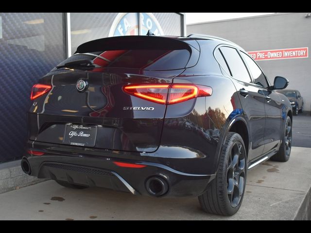 2022 Alfa Romeo Stelvio Veloce