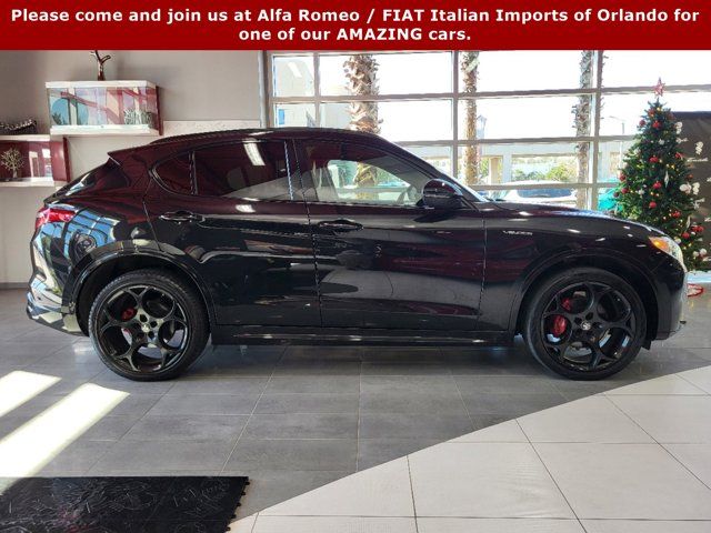 2022 Alfa Romeo Stelvio Veloce