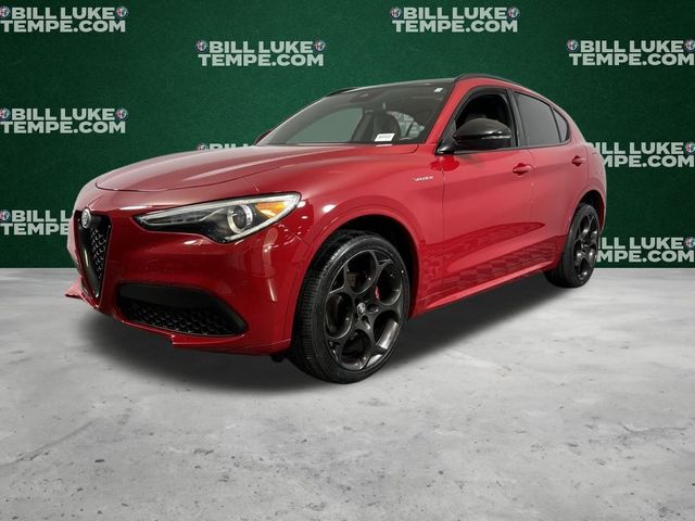 2022 Alfa Romeo Stelvio Veloce