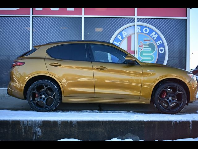 2022 Alfa Romeo Stelvio Veloce