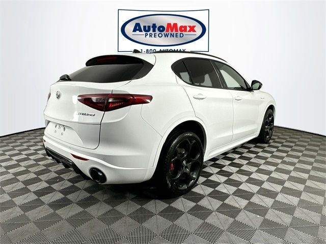 2022 Alfa Romeo Stelvio Veloce