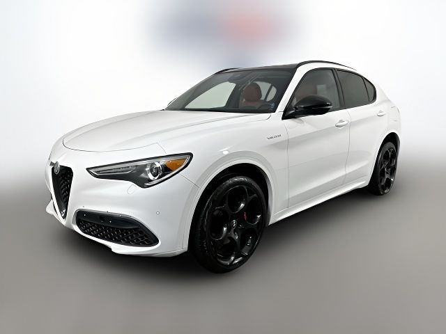 2022 Alfa Romeo Stelvio Veloce