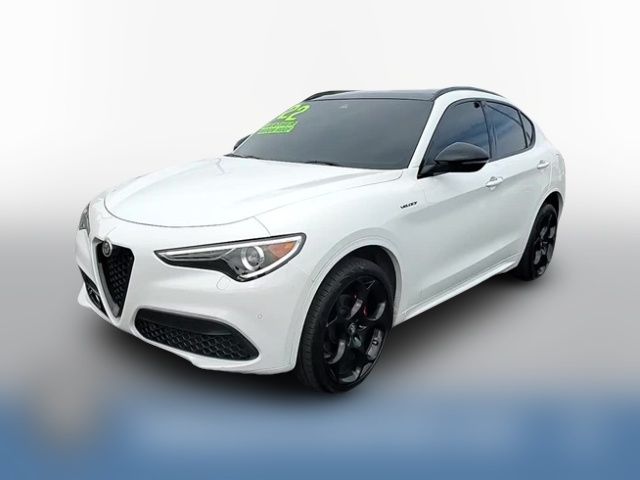 2022 Alfa Romeo Stelvio Veloce