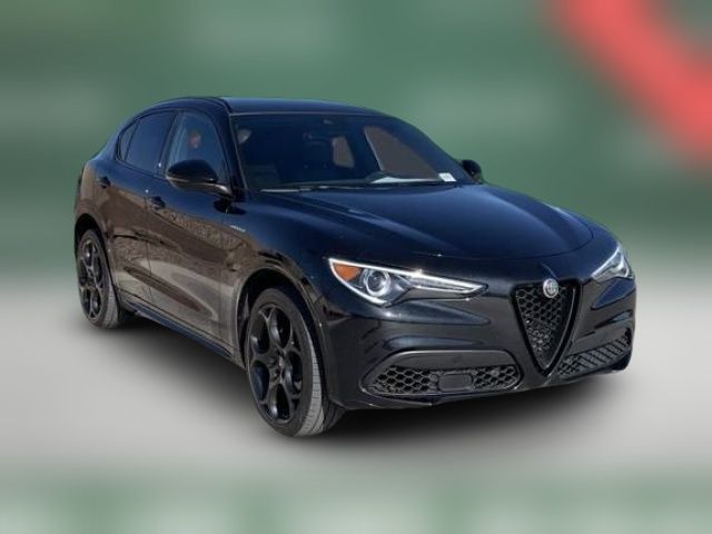 2022 Alfa Romeo Stelvio Veloce