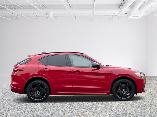 2022 Alfa Romeo Stelvio Veloce