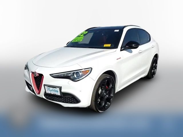 2022 Alfa Romeo Stelvio Veloce