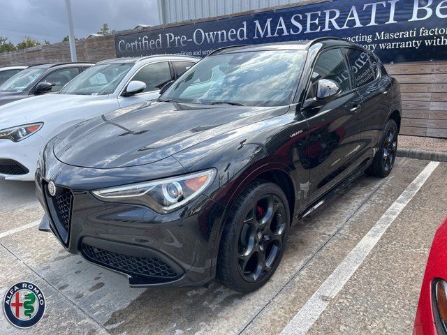 2022 Alfa Romeo Stelvio Veloce