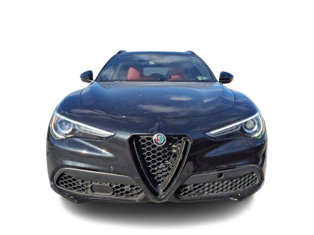 2022 Alfa Romeo Stelvio Veloce