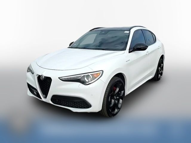 2022 Alfa Romeo Stelvio Veloce