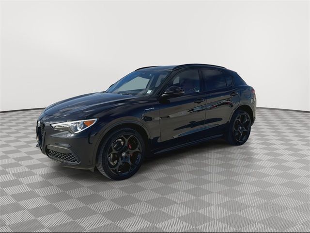 2022 Alfa Romeo Stelvio Veloce