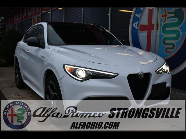 2022 Alfa Romeo Stelvio Veloce