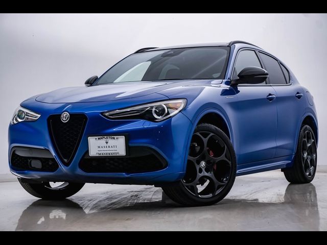 2022 Alfa Romeo Stelvio Veloce