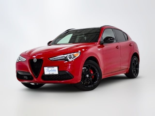 2022 Alfa Romeo Stelvio Veloce