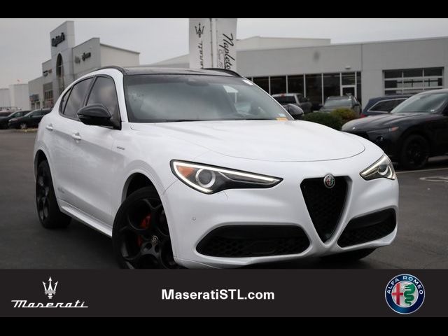 2022 Alfa Romeo Stelvio Veloce