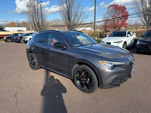 2022 Alfa Romeo Stelvio Veloce Ti