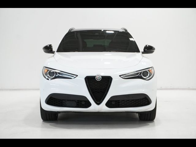 2022 Alfa Romeo Stelvio Veloce