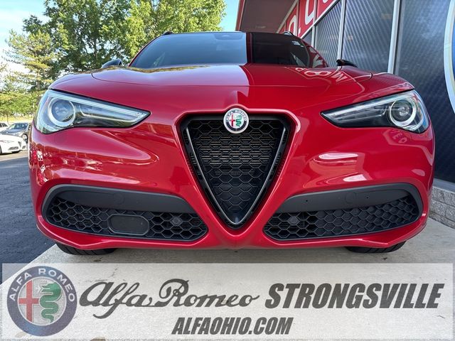 2022 Alfa Romeo Stelvio Veloce