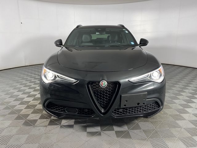 2022 Alfa Romeo Stelvio Veloce