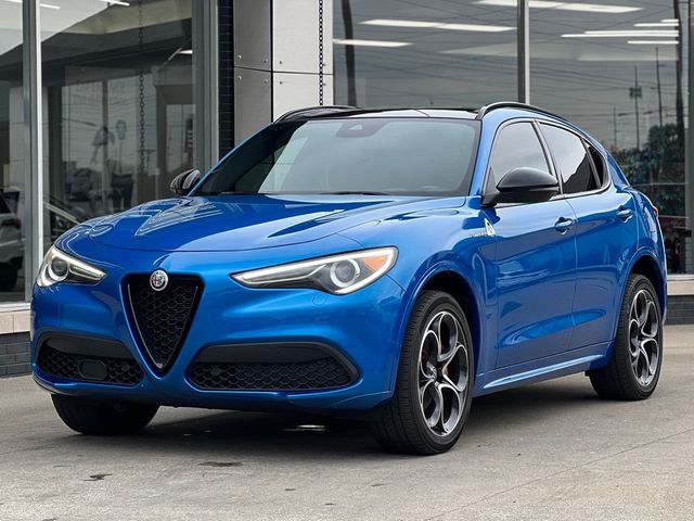 2022 Alfa Romeo Stelvio Veloce