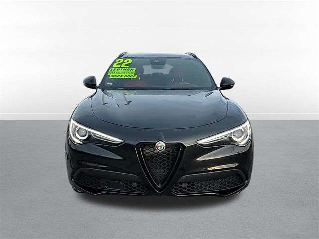 2022 Alfa Romeo Stelvio Veloce