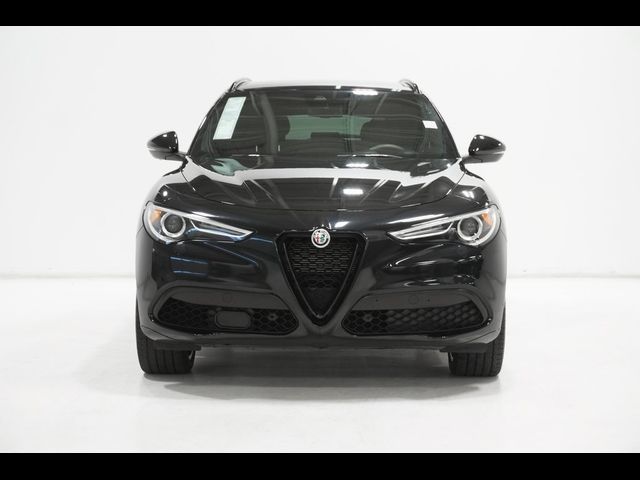 2022 Alfa Romeo Stelvio Veloce