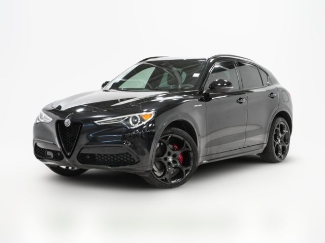 2022 Alfa Romeo Stelvio Veloce