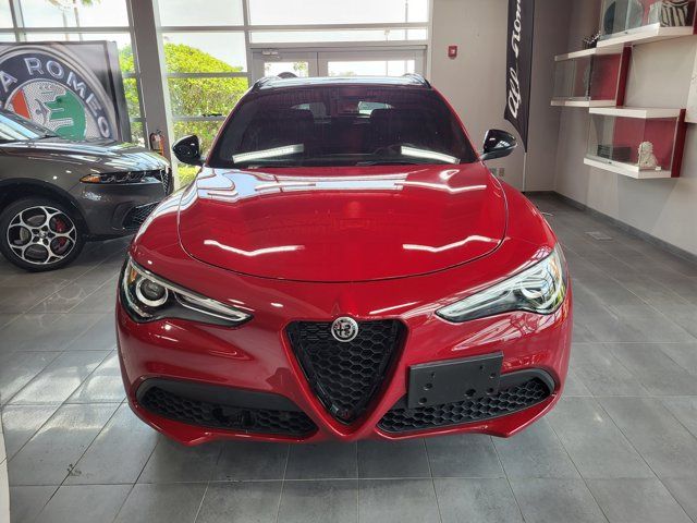 2022 Alfa Romeo Stelvio Veloce