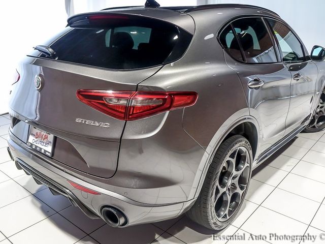 2022 Alfa Romeo Stelvio Veloce