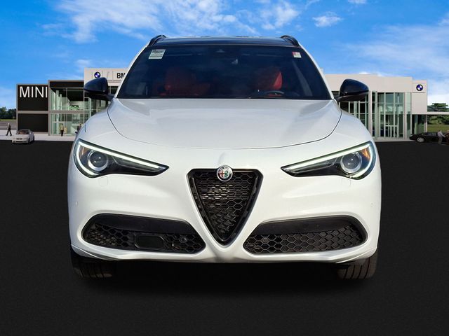 2022 Alfa Romeo Stelvio Veloce