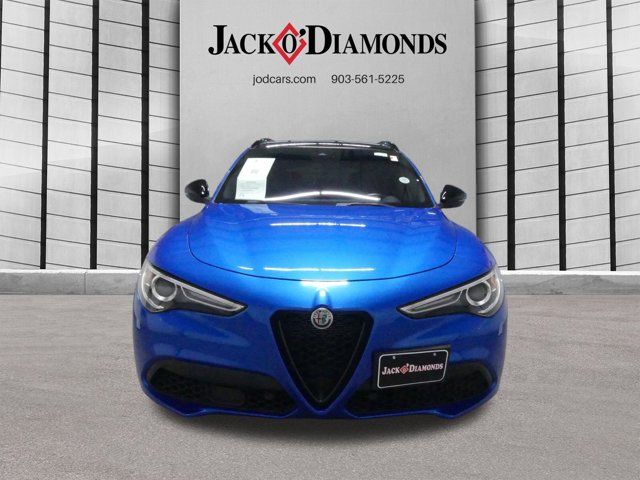 2022 Alfa Romeo Stelvio Veloce