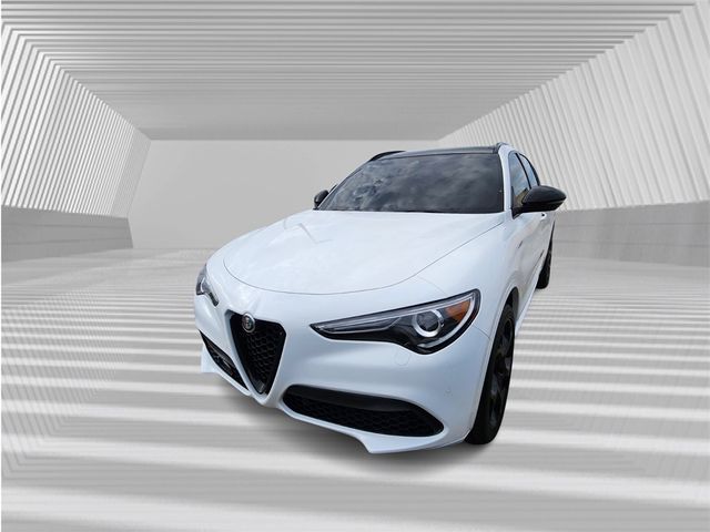 2022 Alfa Romeo Stelvio Veloce