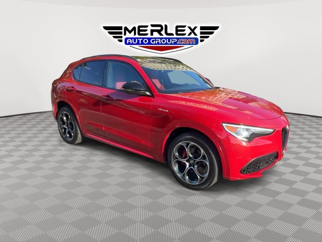 2022 Alfa Romeo Stelvio Veloce