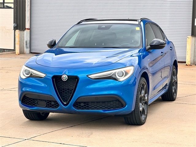 2022 Alfa Romeo Stelvio Veloce