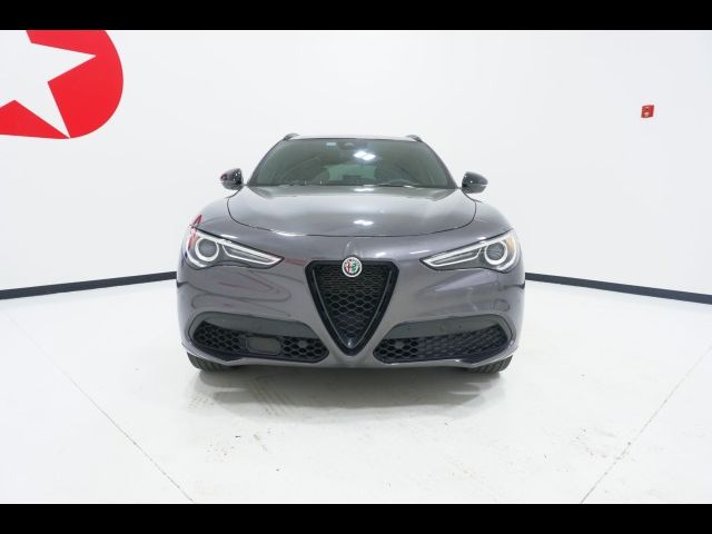 2022 Alfa Romeo Stelvio Veloce