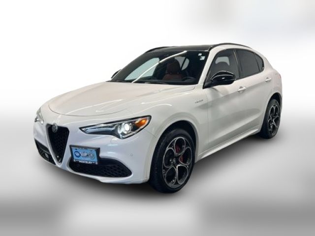 2022 Alfa Romeo Stelvio Veloce