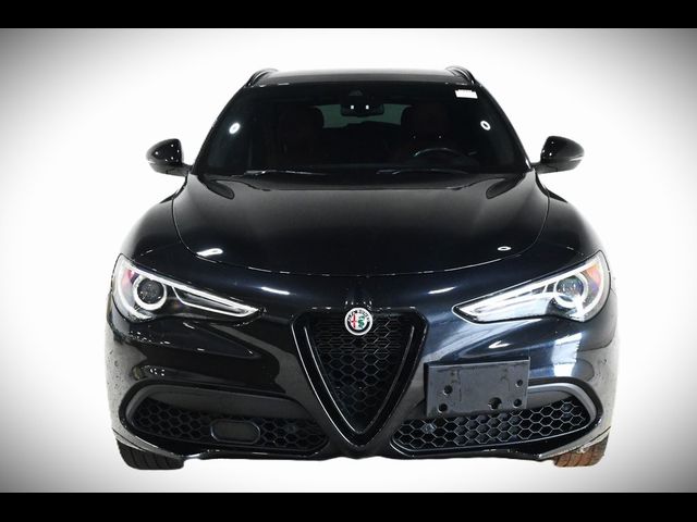 2022 Alfa Romeo Stelvio Veloce