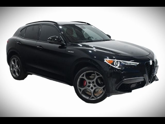 2022 Alfa Romeo Stelvio Veloce