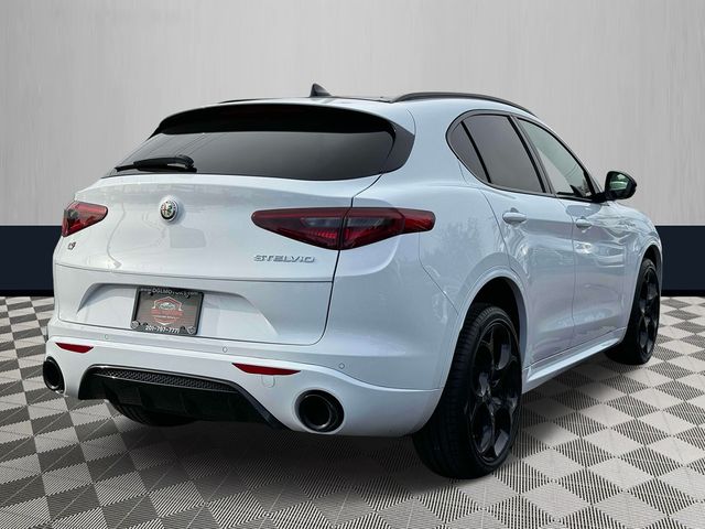 2022 Alfa Romeo Stelvio Veloce