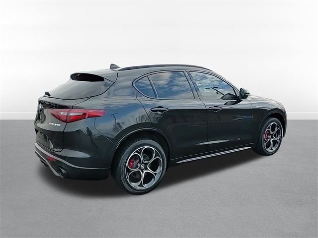 2022 Alfa Romeo Stelvio Veloce