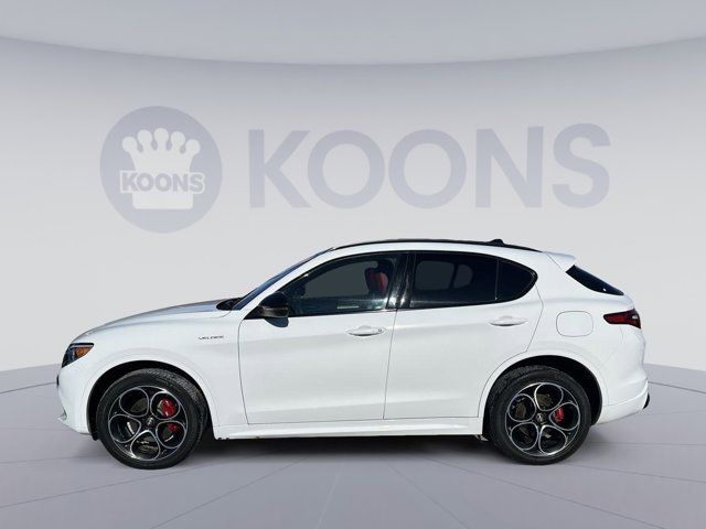 2022 Alfa Romeo Stelvio Veloce