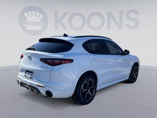 2022 Alfa Romeo Stelvio Veloce