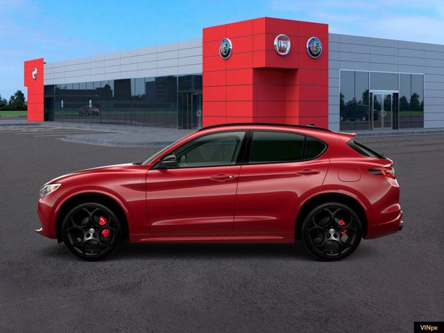 2022 Alfa Romeo Stelvio Veloce