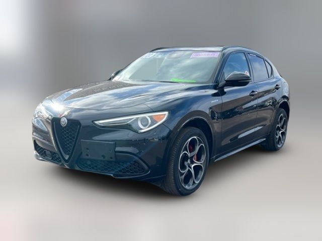 2022 Alfa Romeo Stelvio Veloce