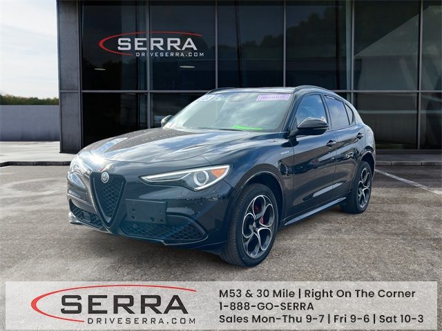 2022 Alfa Romeo Stelvio Veloce