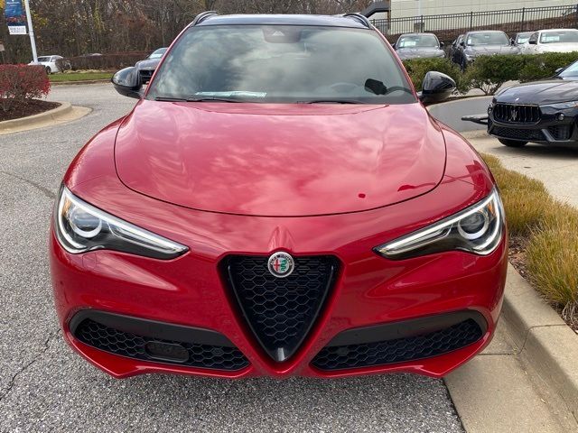 2022 Alfa Romeo Stelvio Veloce