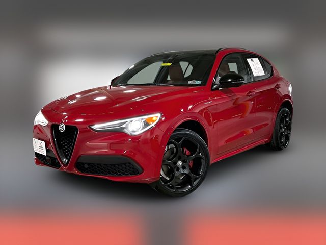 2022 Alfa Romeo Stelvio Veloce