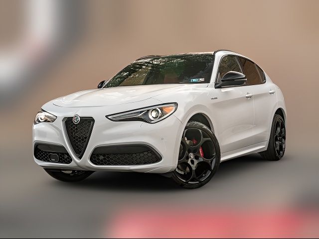 2022 Alfa Romeo Stelvio Veloce