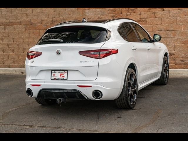 2022 Alfa Romeo Stelvio Veloce