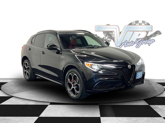 2022 Alfa Romeo Stelvio Veloce